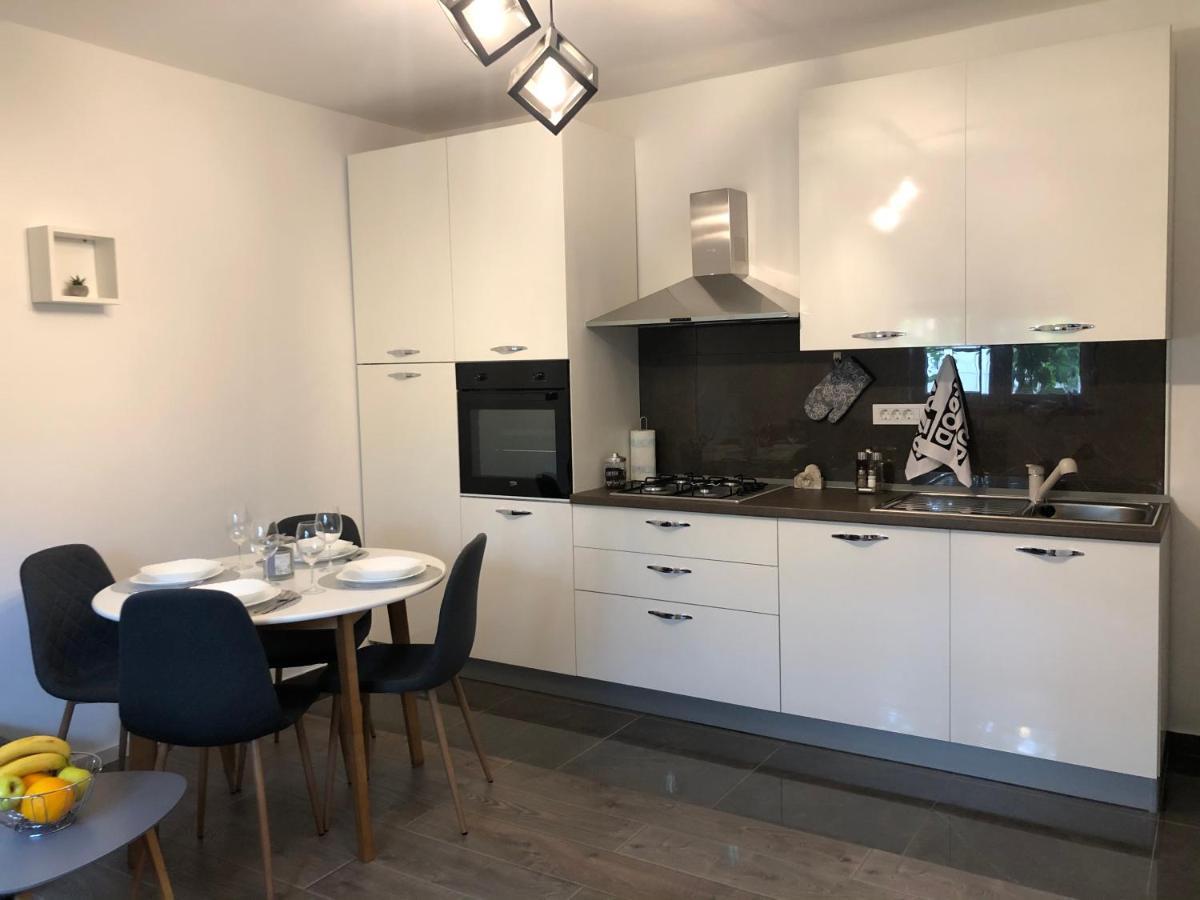 Apartman Ana Zadar Leilighet Eksteriør bilde